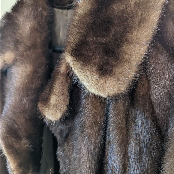 **SOLD** Vintage Mink Coat - Picture 5 of 13